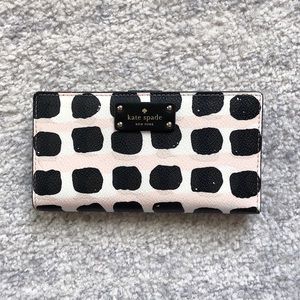 Kate Spade wallet- SOLD